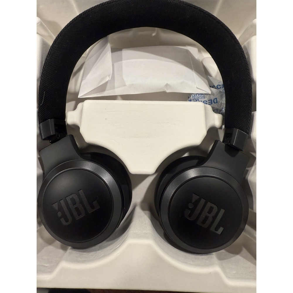 JBL Live 675NC Wireless Noise Canceling Headphones Black Bluetooth